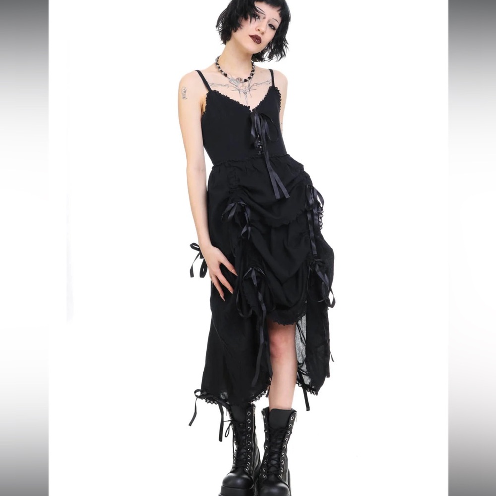 RARE 🖤Tunnel Vision Beatrice Adjustable Dress- 2XL